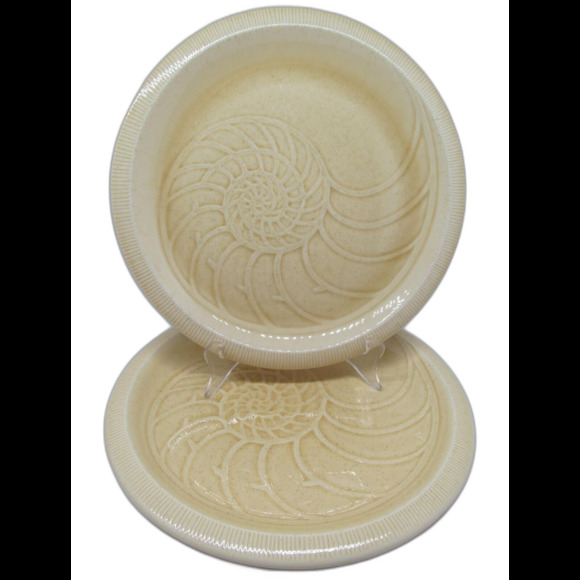 Franciscan Sea Sculptures Sand "The Nautilus" Set Of Two 10 1/2" Dinner Plates - Picture 7 of 13